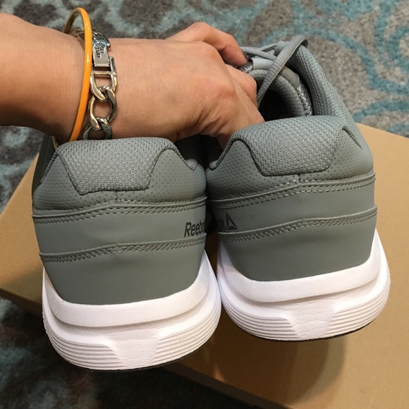 Reebok Sneakers DMX Walking Sneakers - Picture 3 of 5